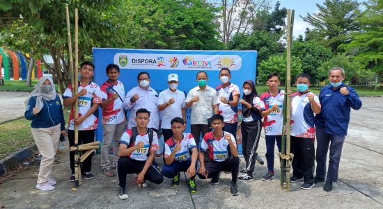 Atlet Olahraga Tradisional OKU Timur yang kana bertarung di Pekan Olahraga Tradisionla Tingka Nasional, pada bulan Oktober Tahun ini, di Kabupaten Belitung, Provinsi Bangka Belitung.