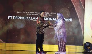 PT PNM berhasil mendapatkan awards dalam kategori BUMN Inspiratif Pegiat Usaha Ultra Mikro & Pemerataan Ekonomidi acara Festival6 yang digelar pada tanggal 8 Juli 2023 di The Dome, Senayan Park, Jakarta Selatan.